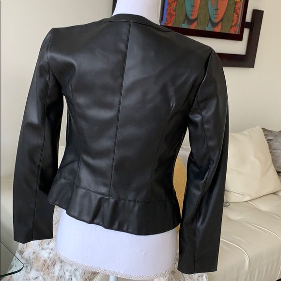 Zara bottom Dow jacket, size XS - Picture 4 of 9